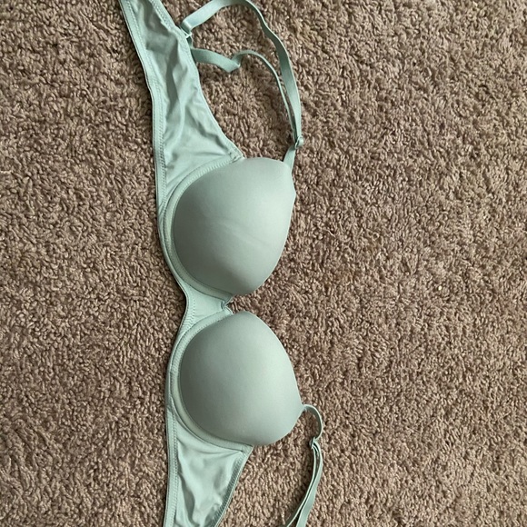 PINK Victoria's Secret Other - Never worn pink bra just no tags